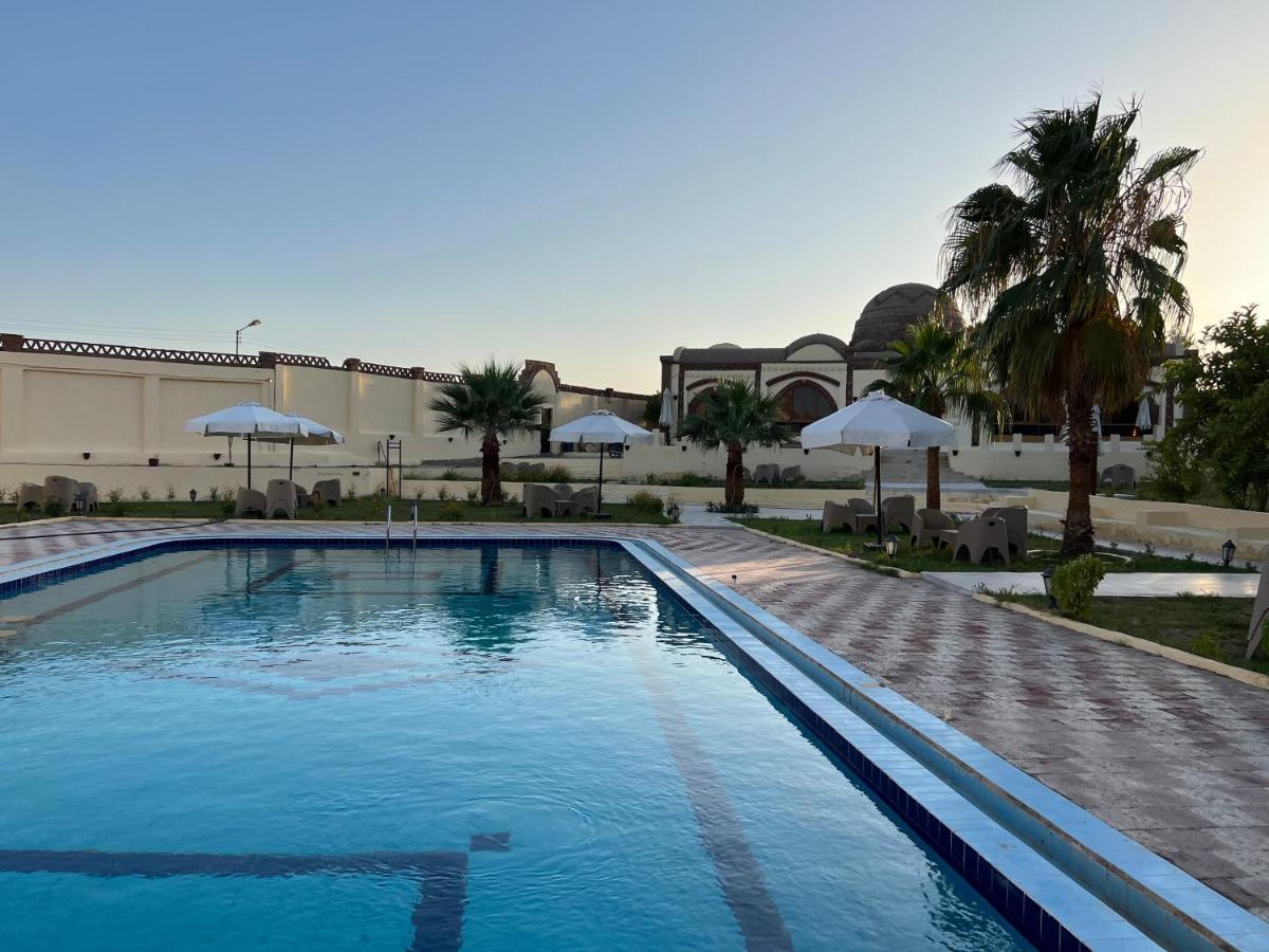 Elphardous Oasis Hotel Луксор Екстериор снимка